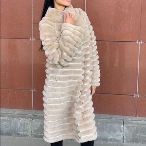 Lightweight Authentic Rabbit Fur